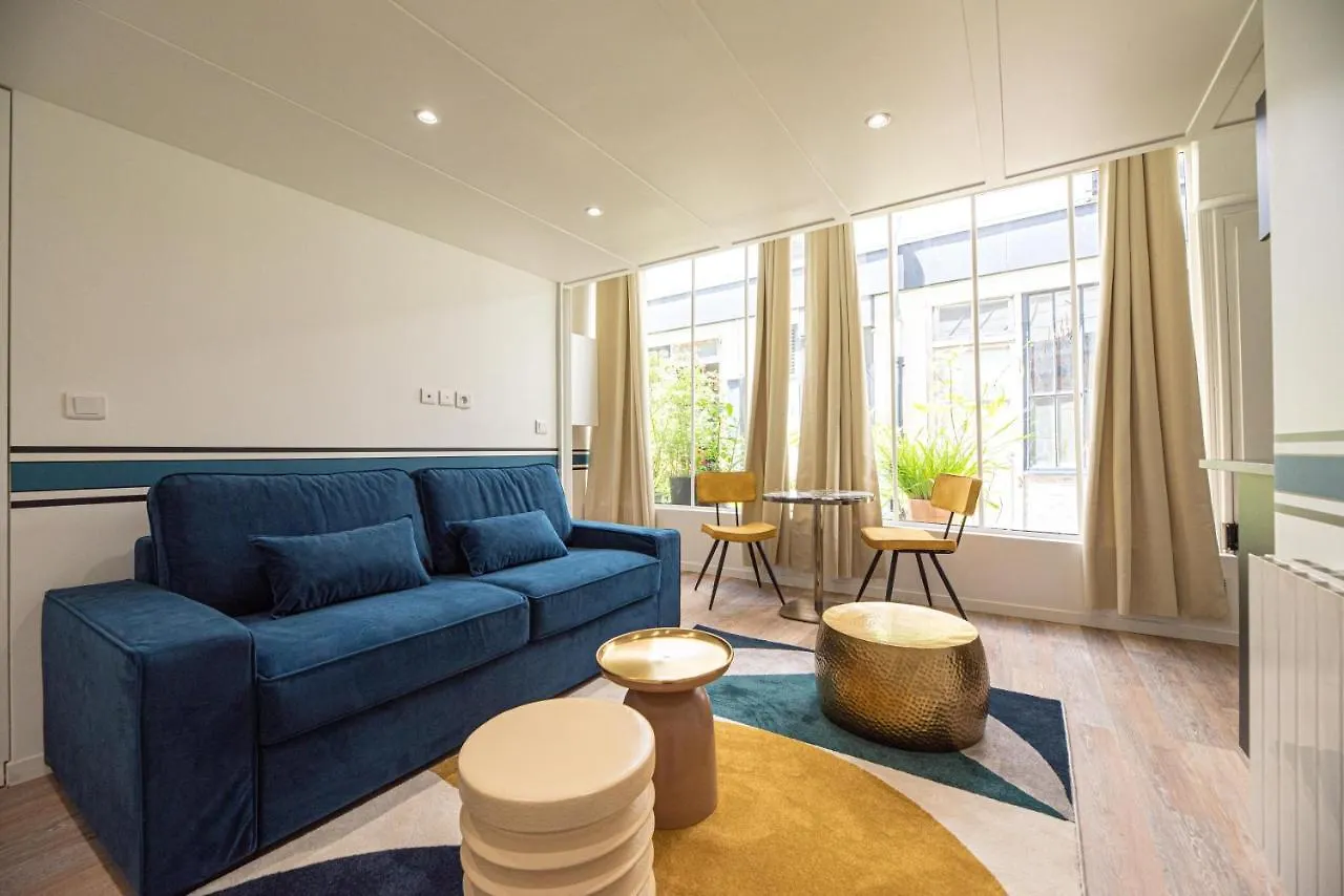 Loft In Paris Daire