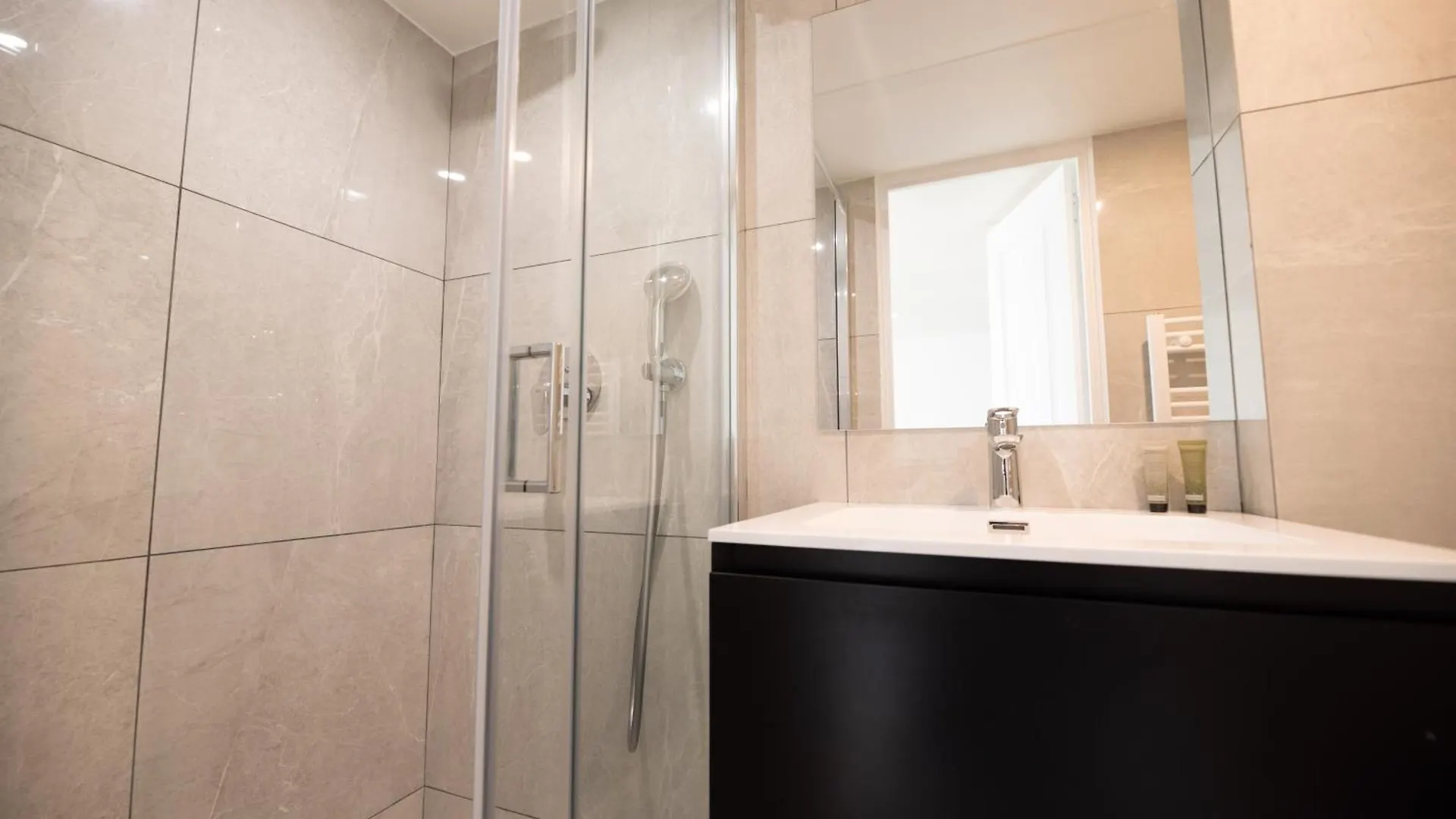 Loft In Paris Daire