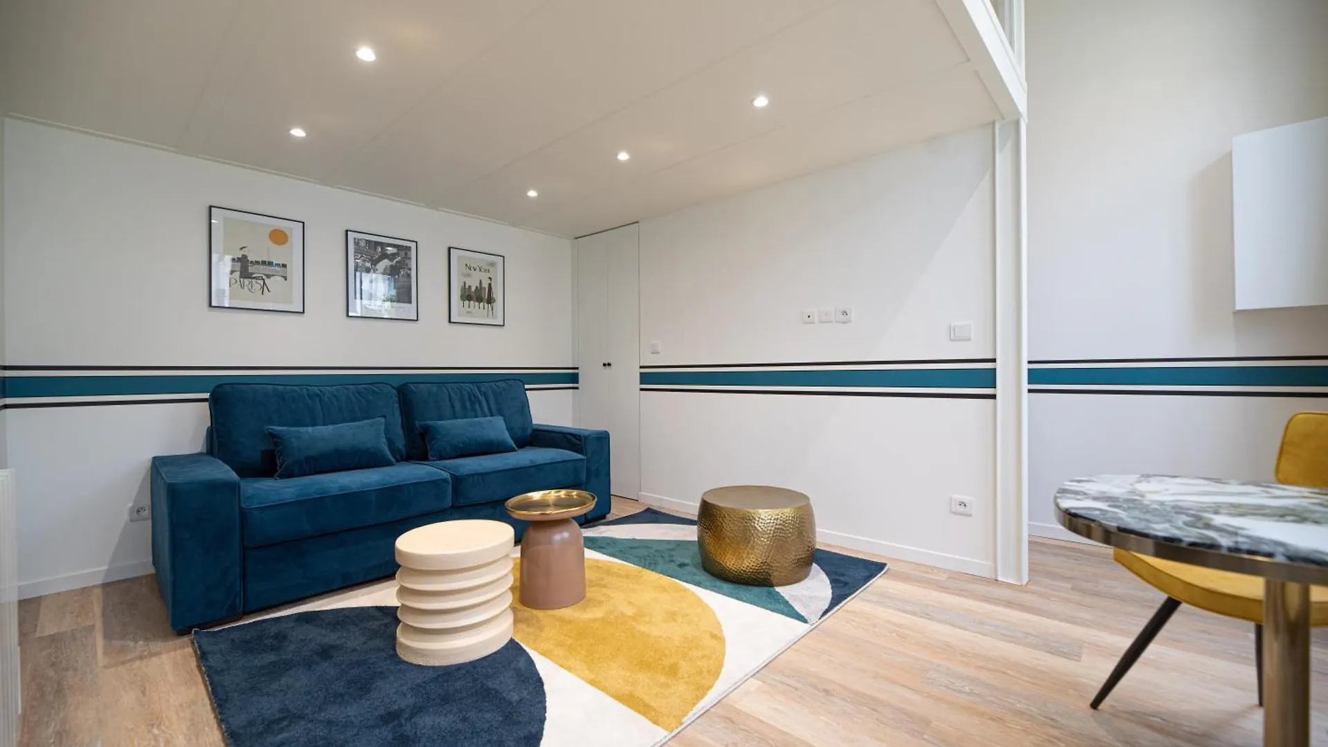 Loft In Paris Daire