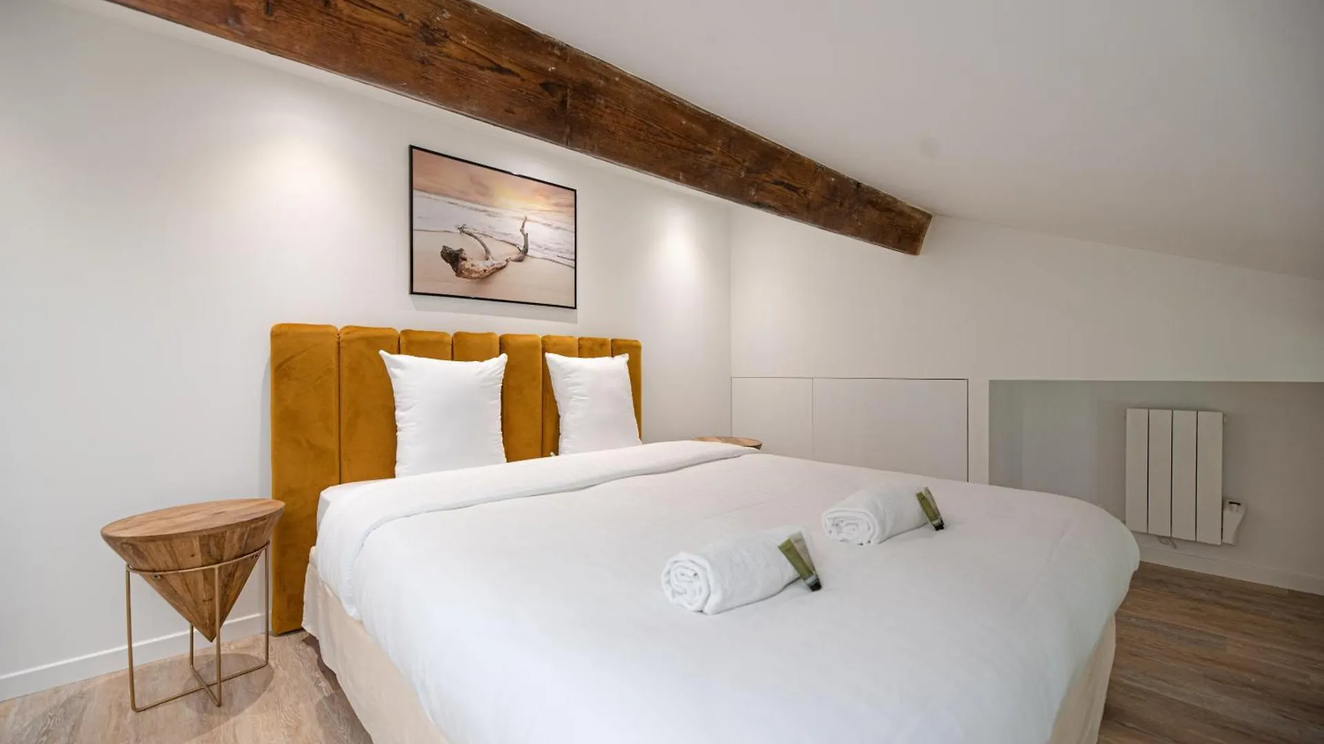 Loft In Paris Daire